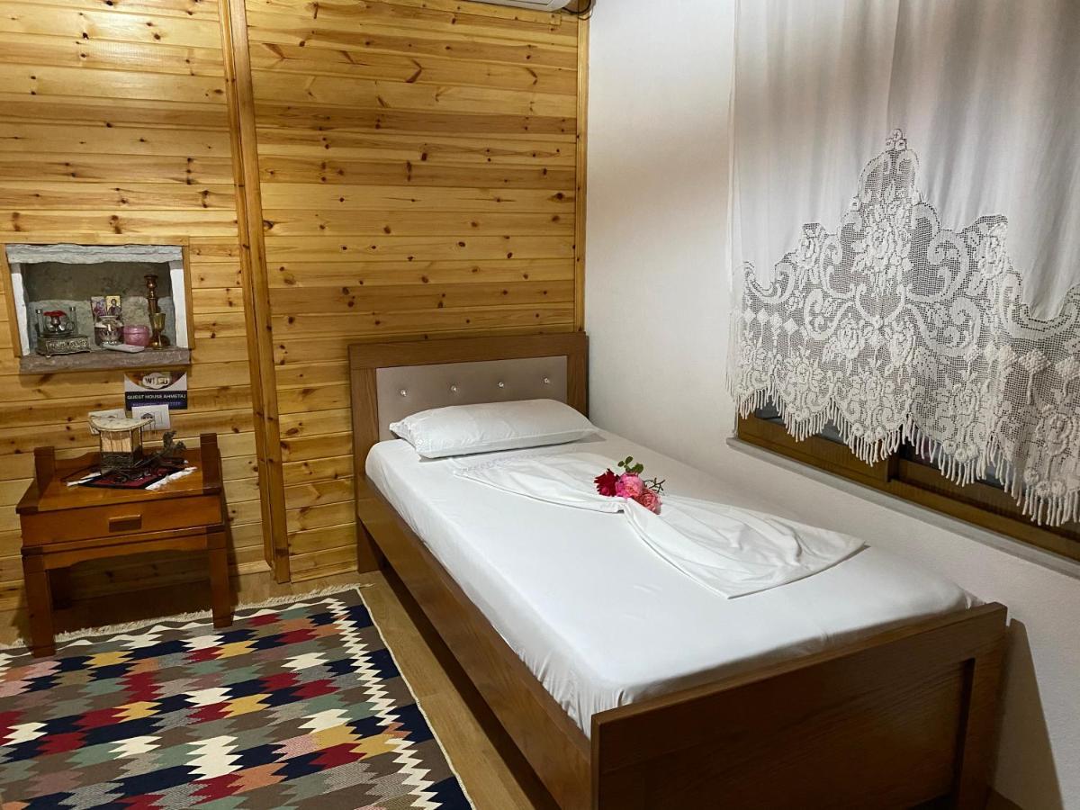 Ahmetaj Guest House Gjirokastër Eksteriør bilde