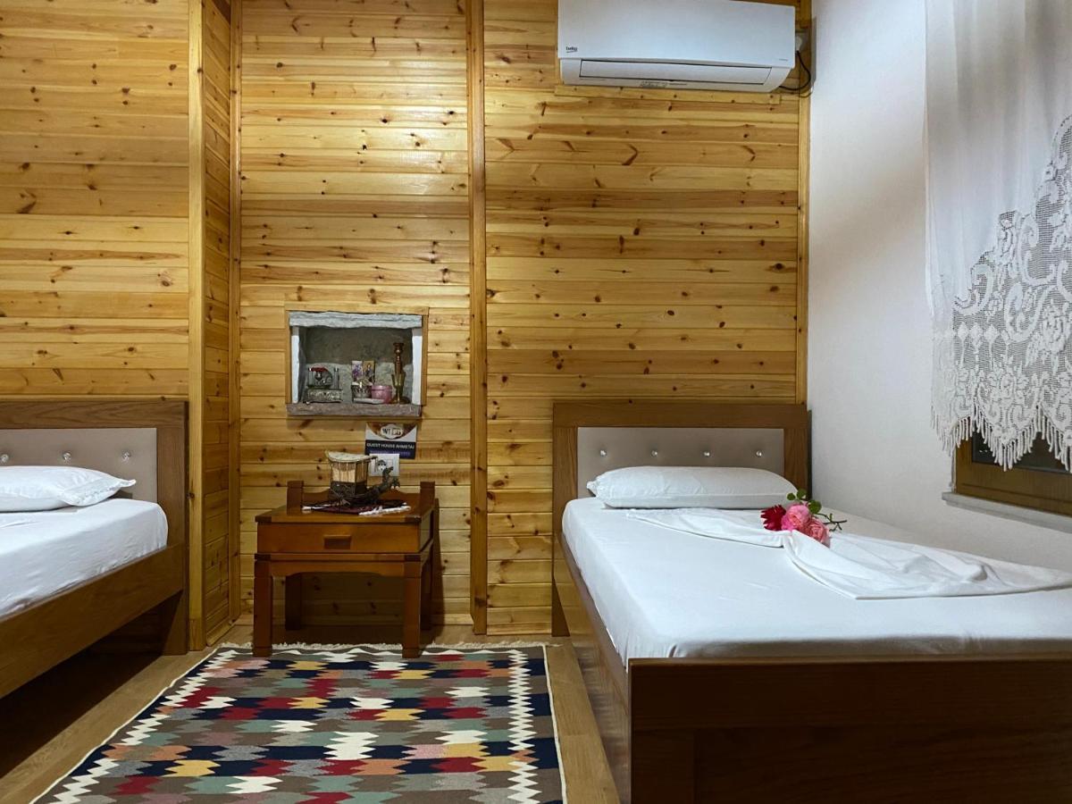 Ahmetaj Guest House Gjirokastër Eksteriør bilde