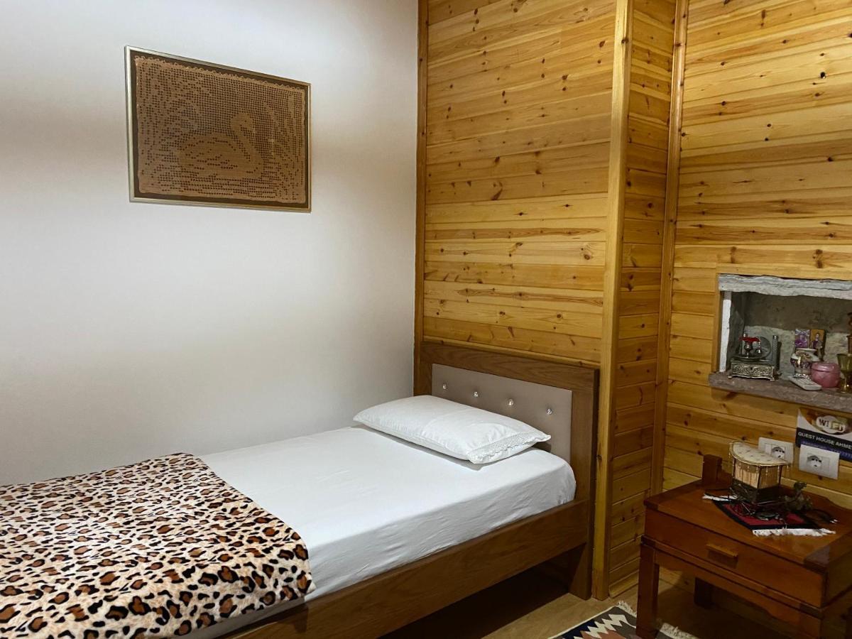 Ahmetaj Guest House Gjirokastër Eksteriør bilde